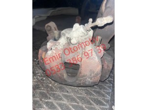 Ford Focus 3 sag ön fren kaliperi