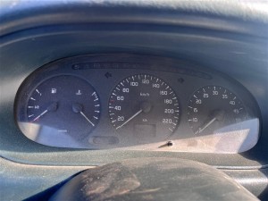 Renault Megane 1 gösterge saati