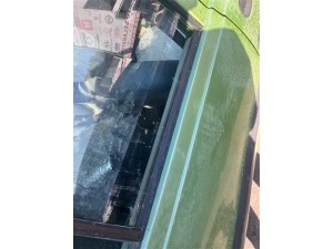 Dacia Solenza sag ön kapı cam sıyırıcı 