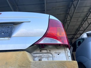 Ford Focus 1 sag arka stop 