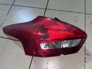 FORD FOCUS 3 HATCHBACK SOL ARKA STOP