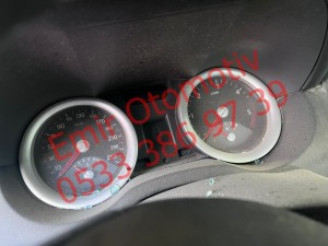 Renault Megane 2 gösterge saati 