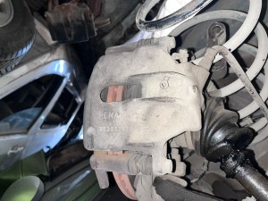 RENAULT LAGUNA 1 SAG ÖN FREN KALİPERİ