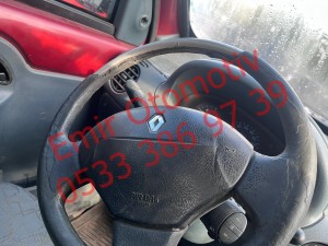 Renault Kangoo direksiyon airbagı 
