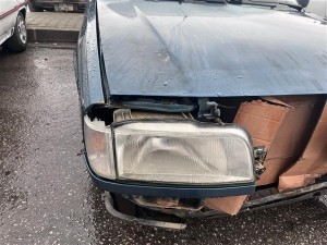 Renault R21 sag ön far 