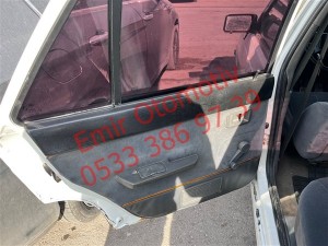 Renault R9 sol arka kapı döşemesi 