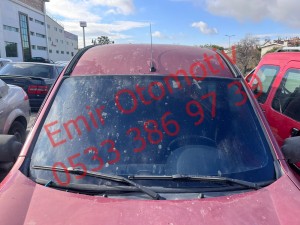 Renault Kangoo ön cam 