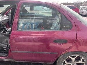 Ford Mondeo sol arka kapı komple 