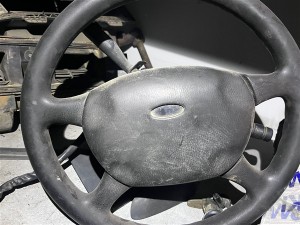 Ford Escort direksiyon airbagı 