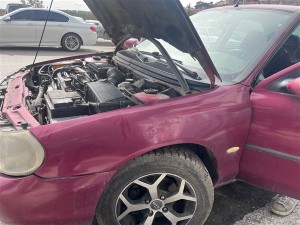 Ford Mondeo sol ön çamurluk 