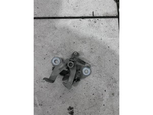 Renault R19 kaput kilidi