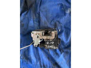 Renault R19 sag ön kapı kilidi çıkma 