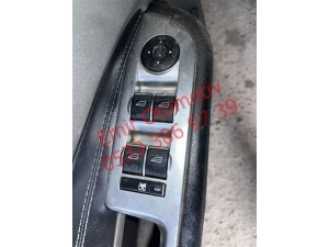 Ford Focus 2.5 sol ön dörtlü cam dügmesi