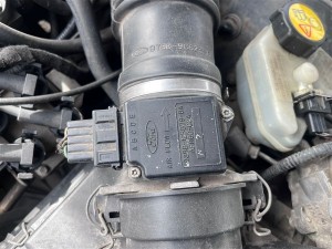 Ford Mondeo 2.0 Hava akış metresi 