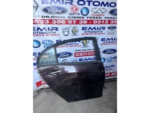 Geely Emgrand sag arka kapı 
