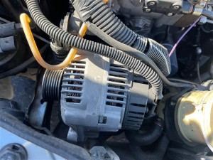 Renault Megane 1 1.9 şarj dinamosu 