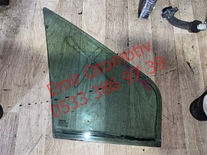 Renault Scenic 1 sol ön kelebek camı 