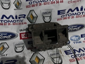 Renault R19 kalorifer kazanı 