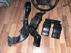 Ford Escort gögüs alt kalorifer boruları 