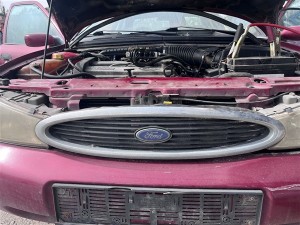 Ford Mondeo ön panjur 