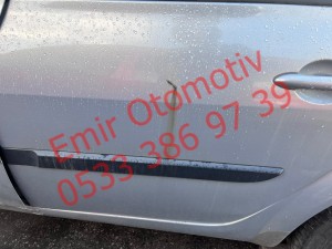 Renault Megane 2 sol arka kapı bandı 