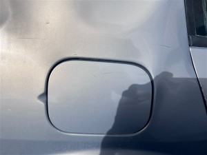 Renault Megane 2 depo kapagı 