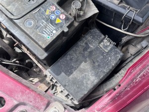 Ford Mondeo sigorta kutusu 