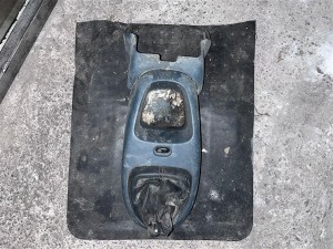 Renault kangoo orta konsol 