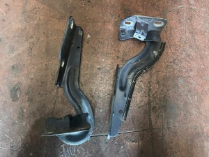 RENAULT SCENİC 1 KAPUT MENTEŞELERİ 