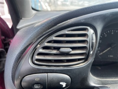 Ford Mondeo kalorifer ızgarası 
