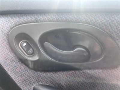 Ford Mondeo sag ön iç kapı kolu 