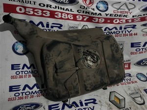 Renault R21 yakıt deposu 