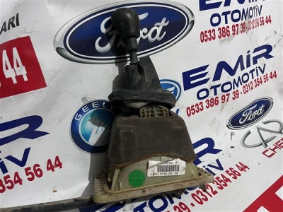 Renault Clio 2 vites kulesi 