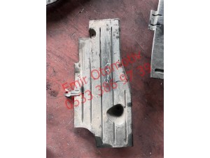 Ford Focus 3 alt koruma plastigi