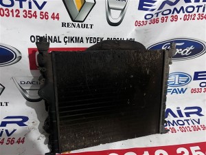 Renault Clio 2 su radyatörü 